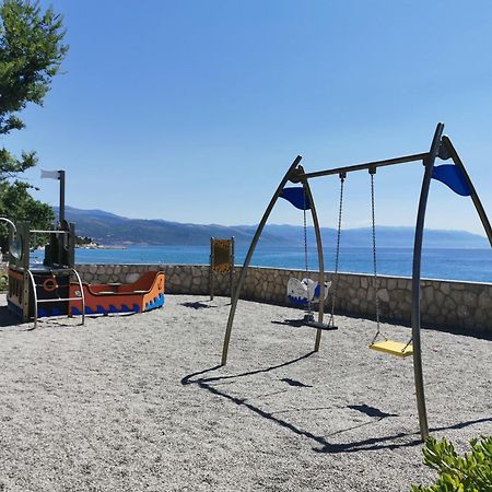 נובי ווינודולסקי Villa Clara Apartments Kvarner מראה חיצוני תמונה