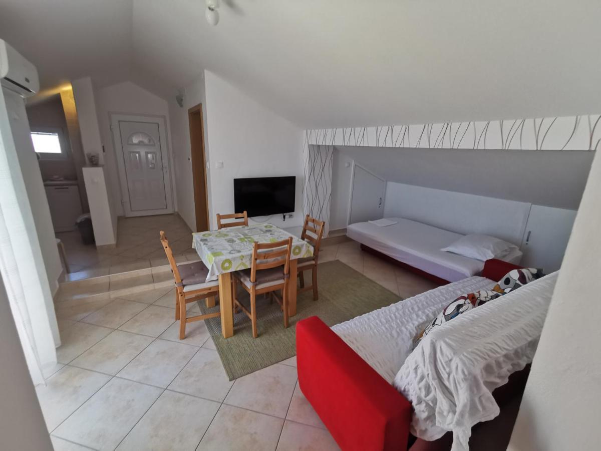 נובי ווינודולסקי Villa Clara Apartments Kvarner מראה חיצוני תמונה