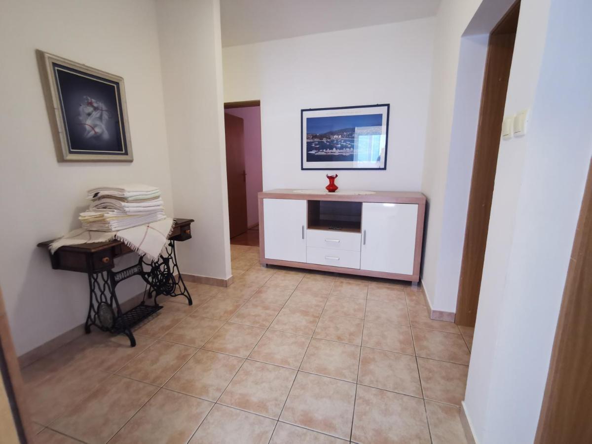 נובי ווינודולסקי Villa Clara Apartments Kvarner מראה חיצוני תמונה