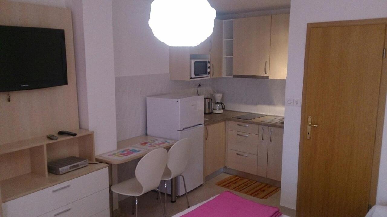 נובי ווינודולסקי Villa Clara Apartments Kvarner מראה חיצוני תמונה