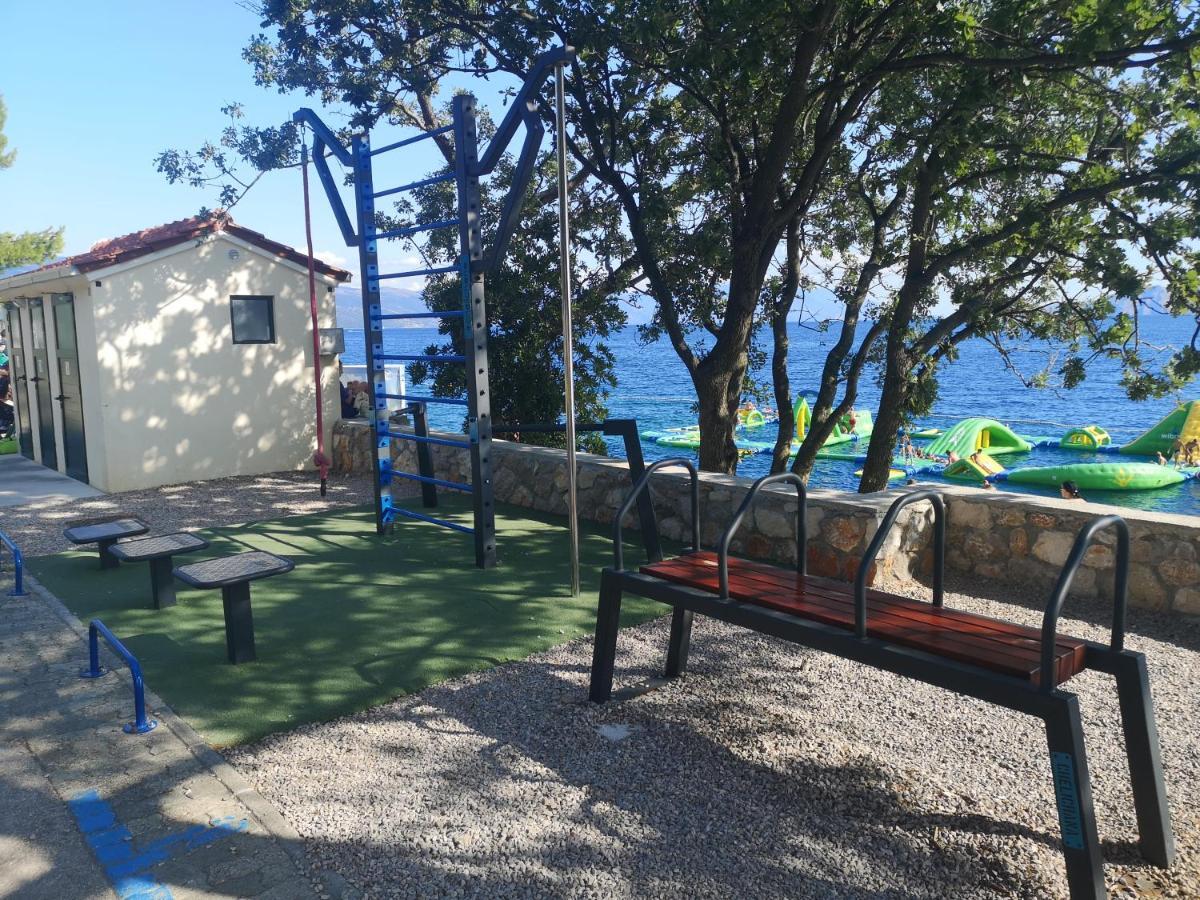 נובי ווינודולסקי Villa Clara Apartments Kvarner מראה חיצוני תמונה